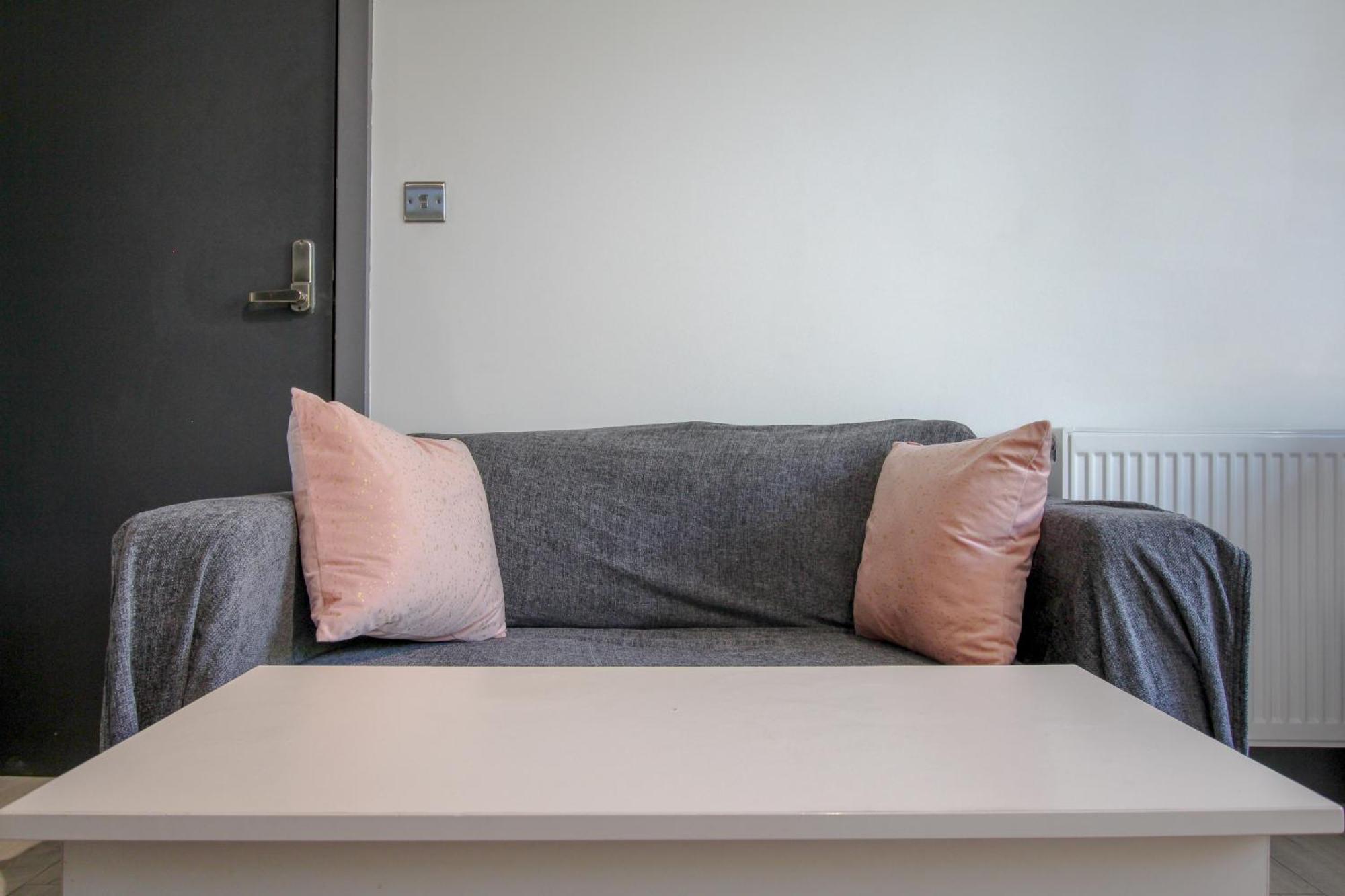 Double Modern Studio London Apartment Exterior photo