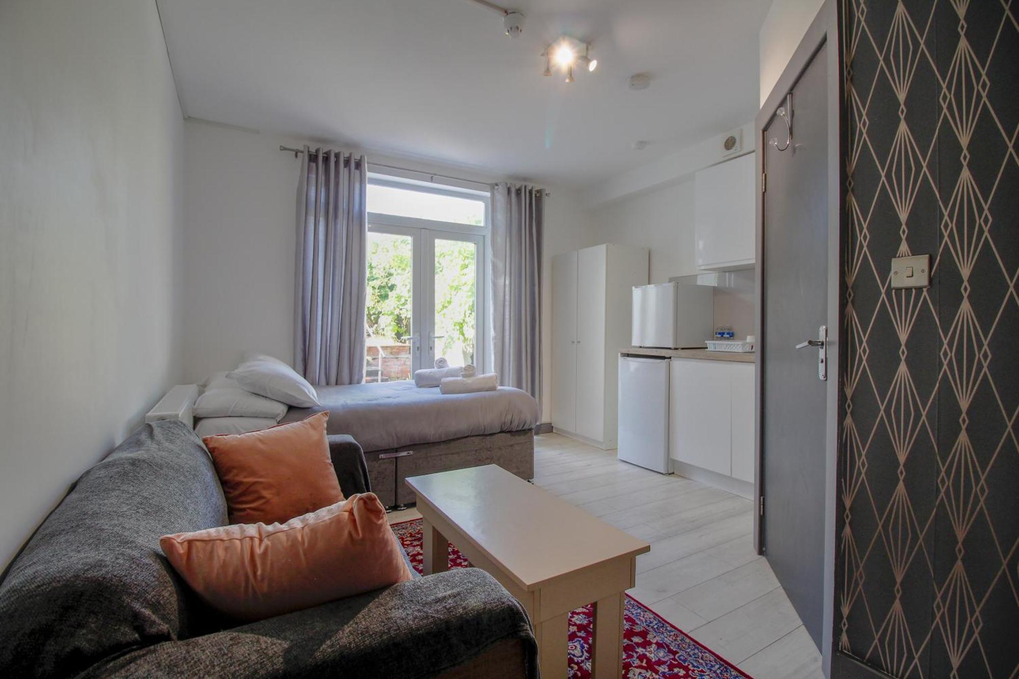 Double Modern Studio London Apartment Exterior photo